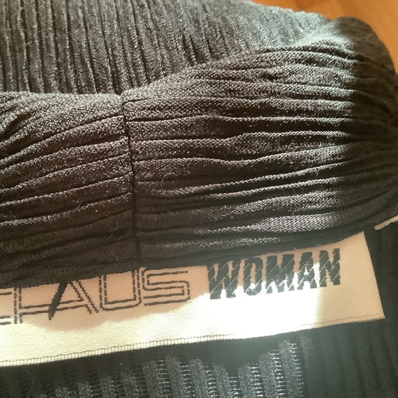 💜Vintage Ribbed polyester material jacket from days gone by… - Picture 1 of 4